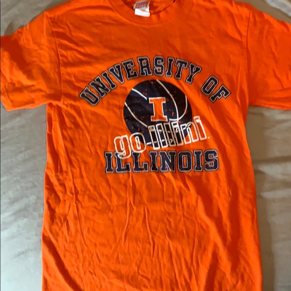 University of Illinois T-shirt